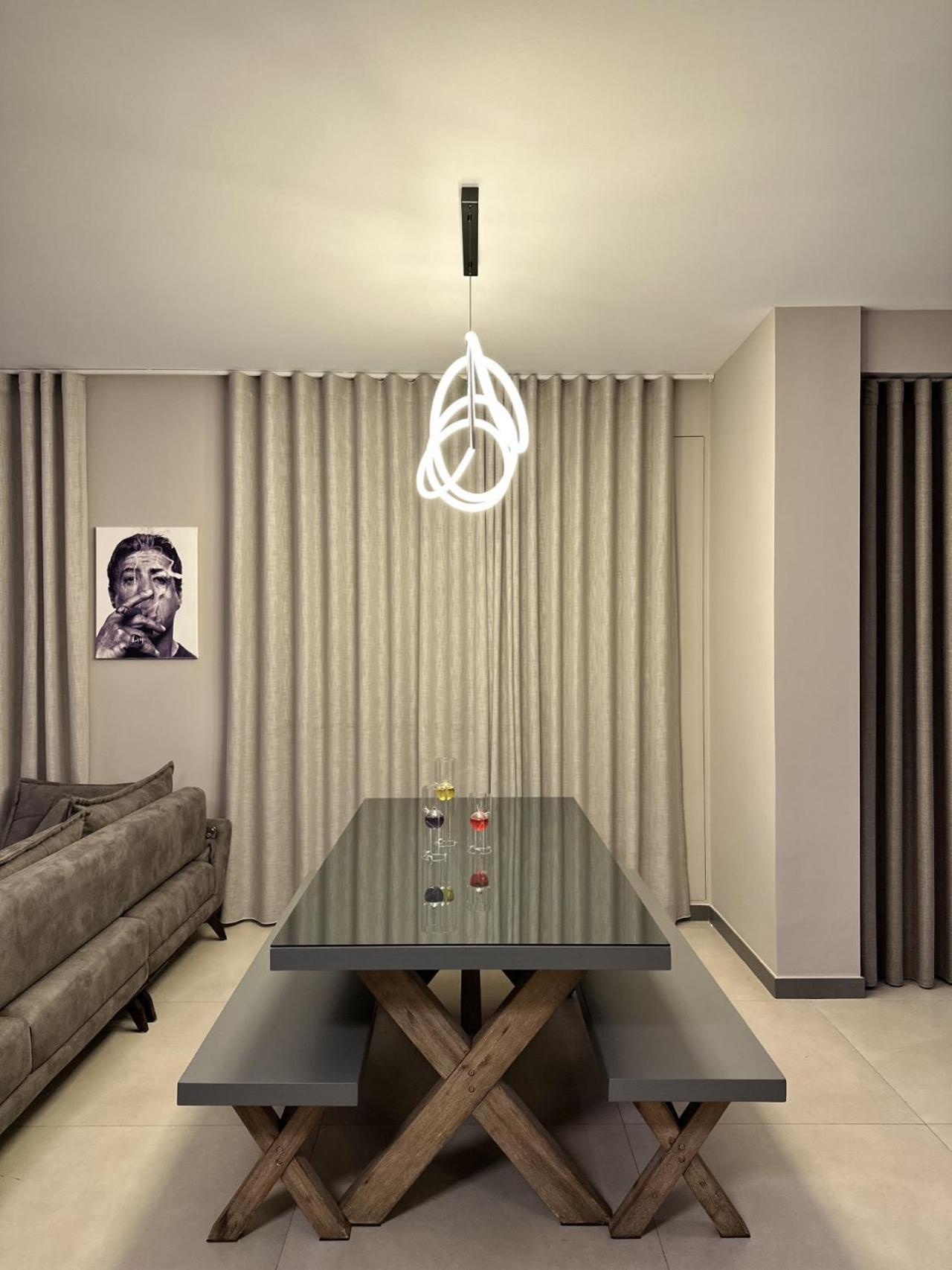 The Corner 1br In Gemmayze Apartment Beirut